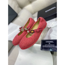 Chanel Low Shoes